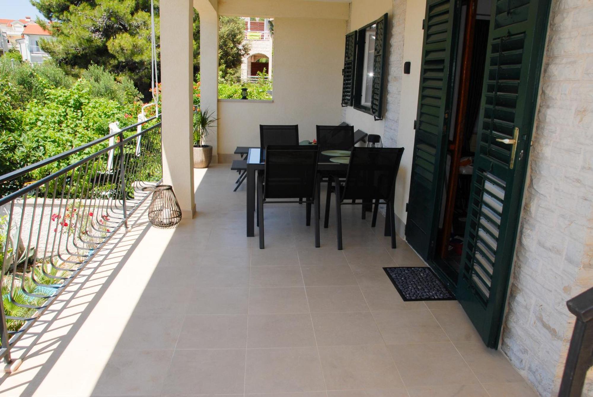 Beachfront Apartment Nikol Žaborić Exterior foto